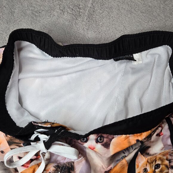 Bioworld Mens Swim Trunks XXL Cat Kitten Kitty Patterned Mesh Lining Board Short - Picture 4 of 4